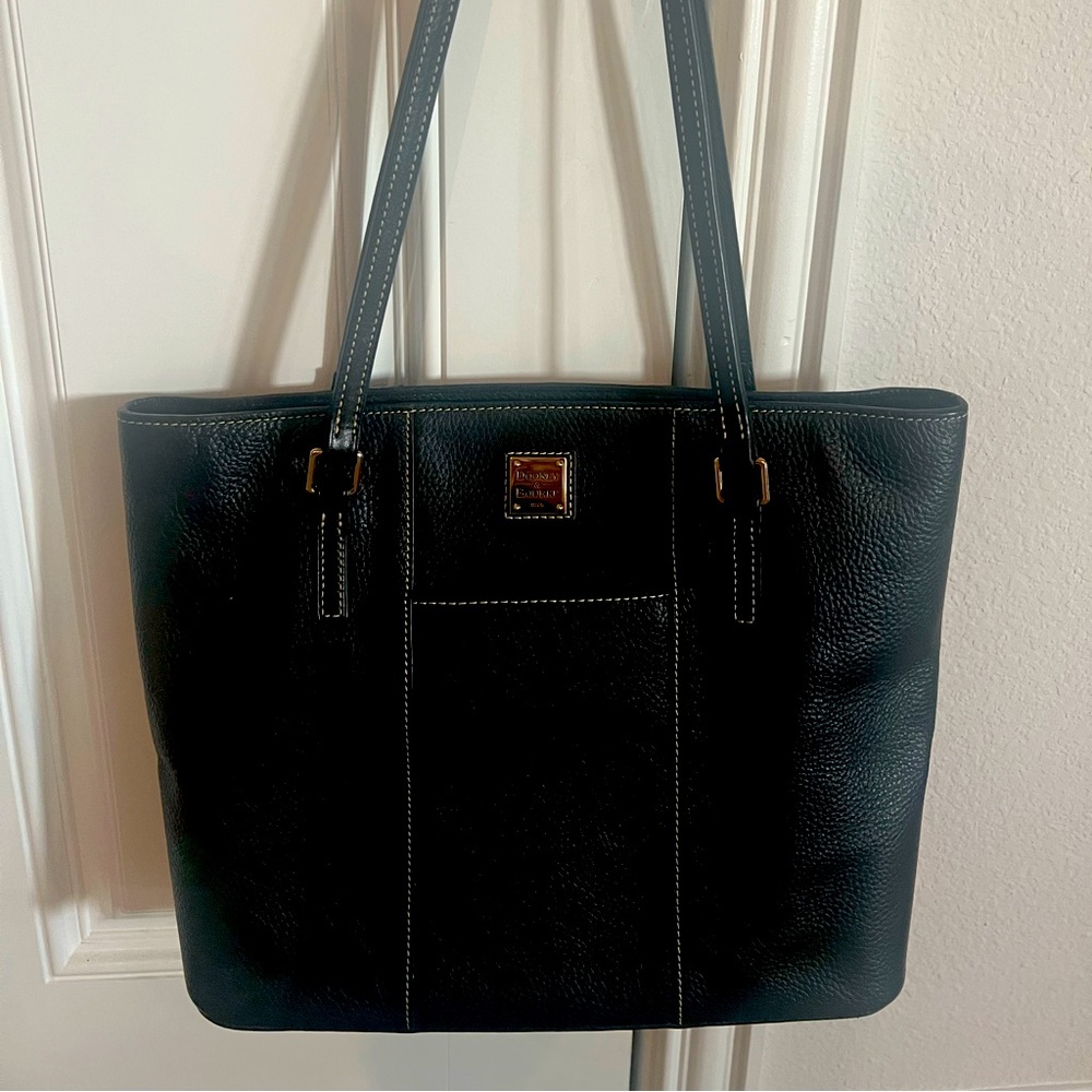 Dooney & Bourke Black Leather Shoulder Tote